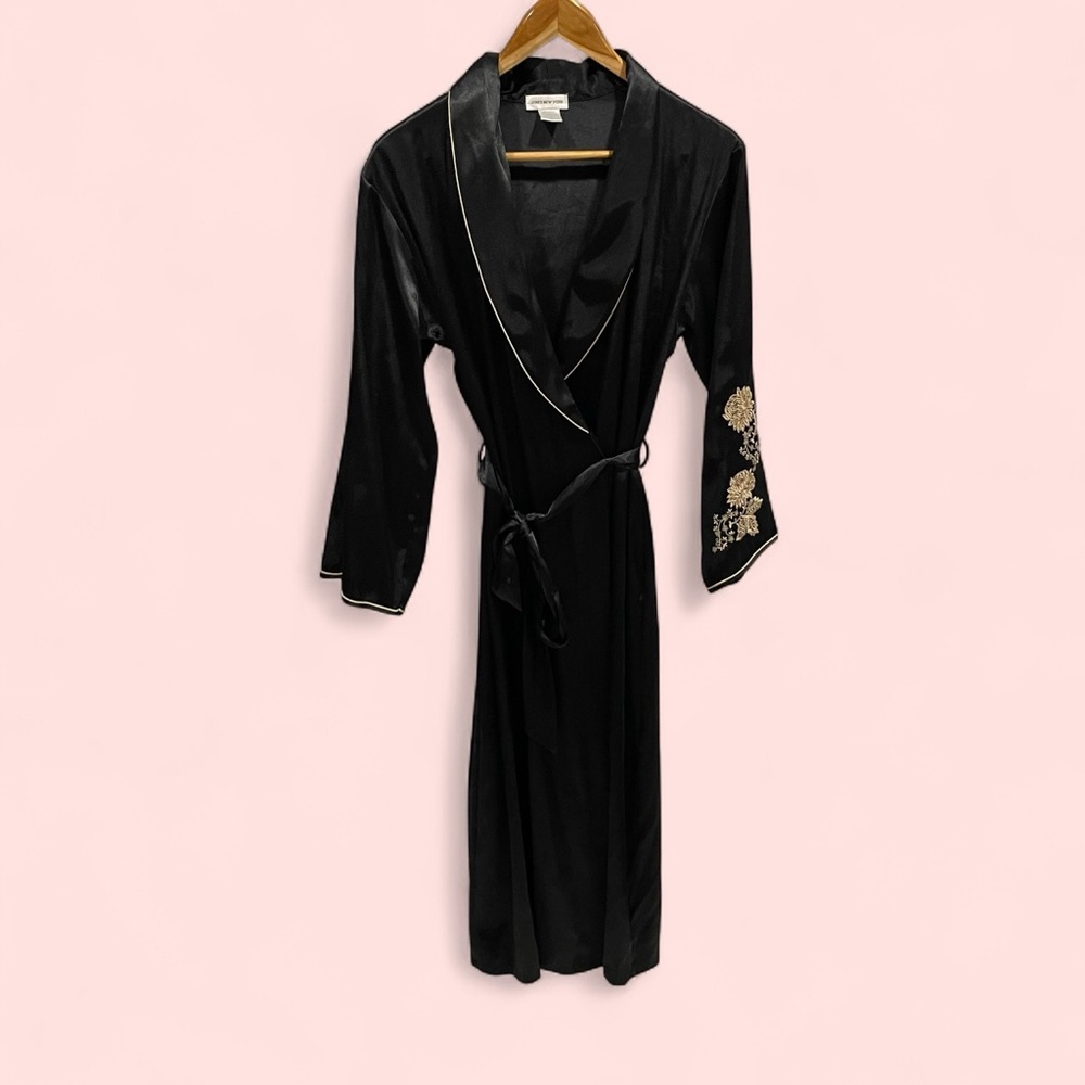Vintage 90’s black silky Jones New York maxi robe tan floral embroidery pockets
